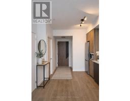 816 - 1037 THE QUEENSWAY, Toronto, Ontario