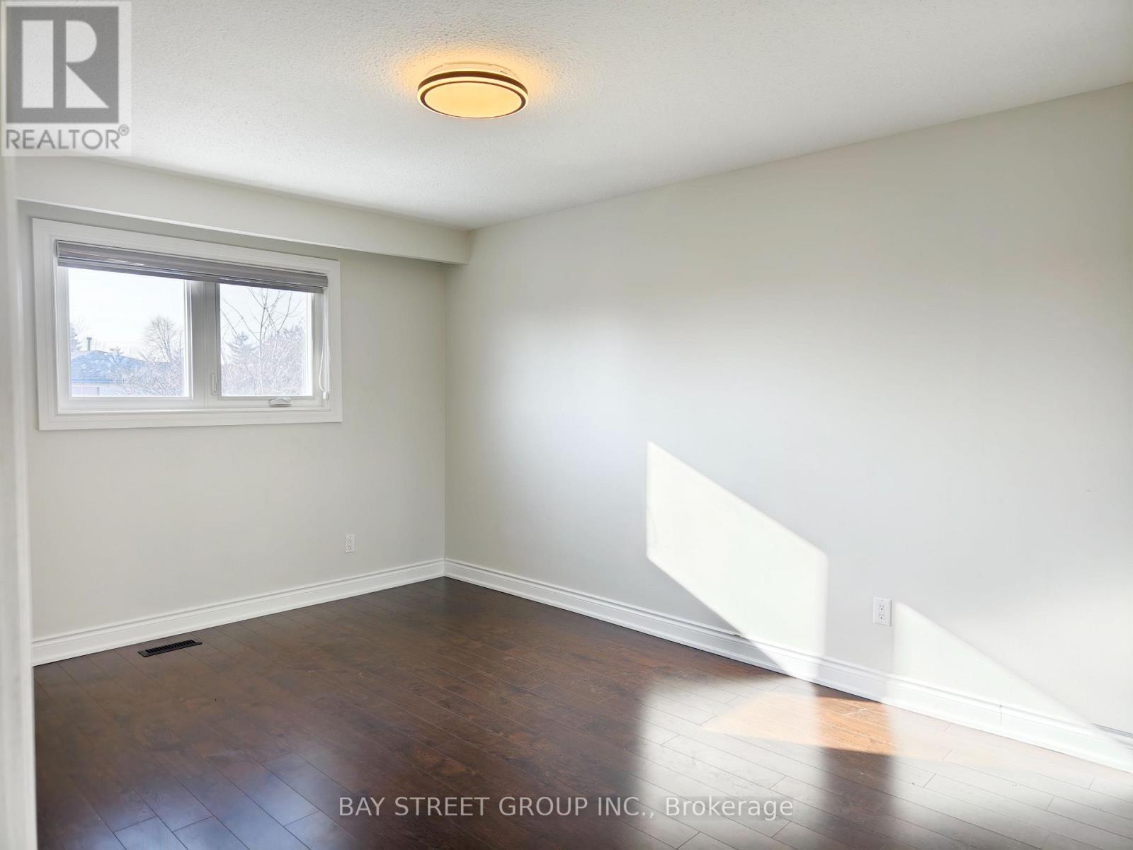 Upper - 2615 Windjammer Road, Mississauga, Ontario  L5L 1H7 - Photo 17 - W12678068