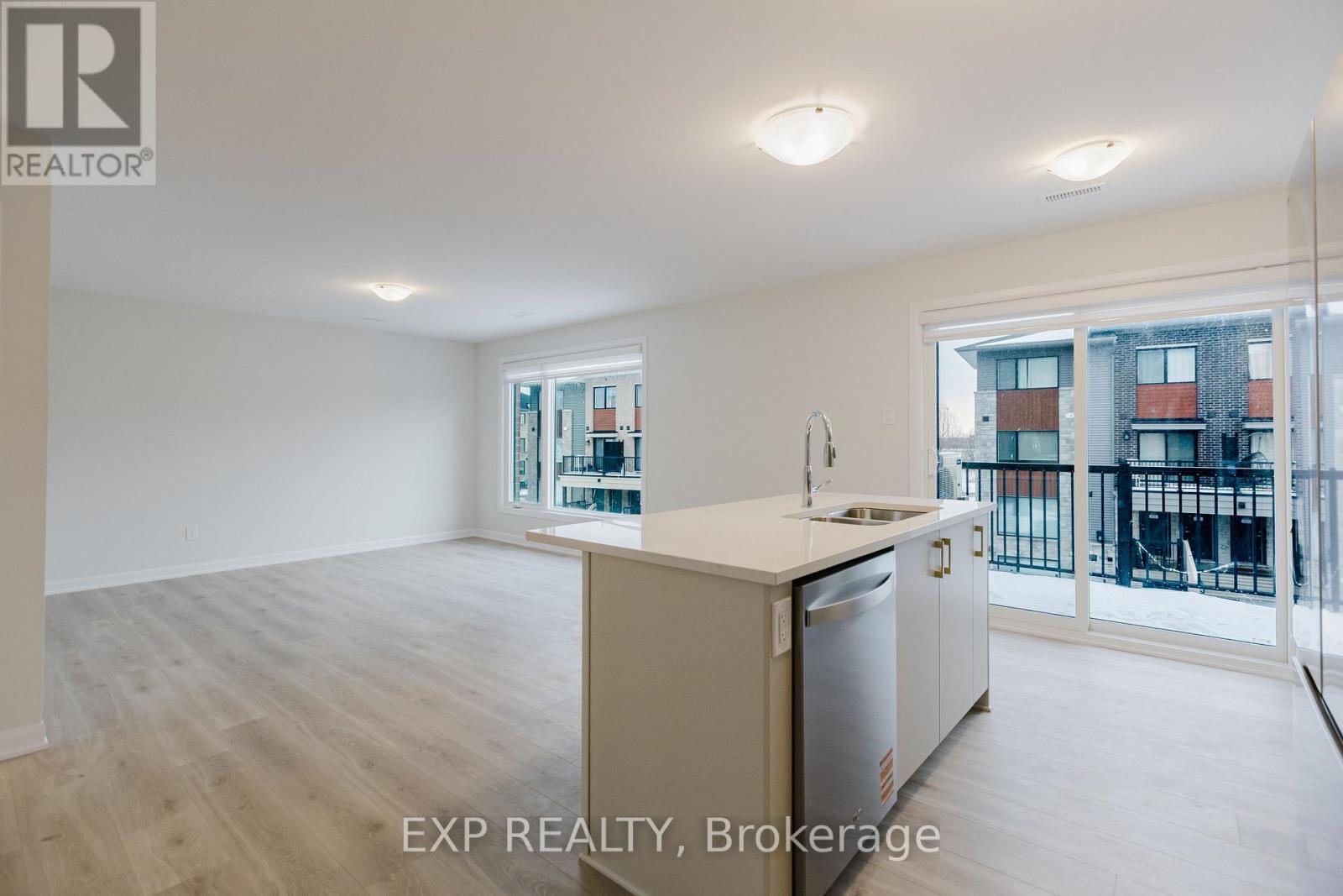 1245 Creekway Private, Ottawa, Ontario  K2T 0S8 - Photo 10 - X12684348