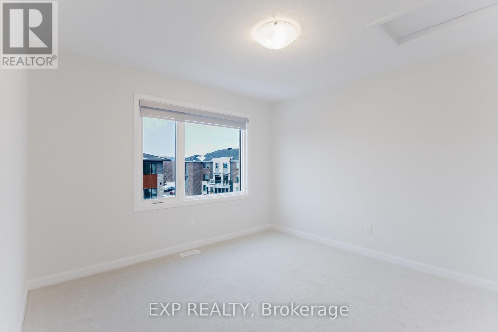 1245 Creekway Private, Ottawa, Ontario  K2T 0S8 - Photo 15 - X12684348