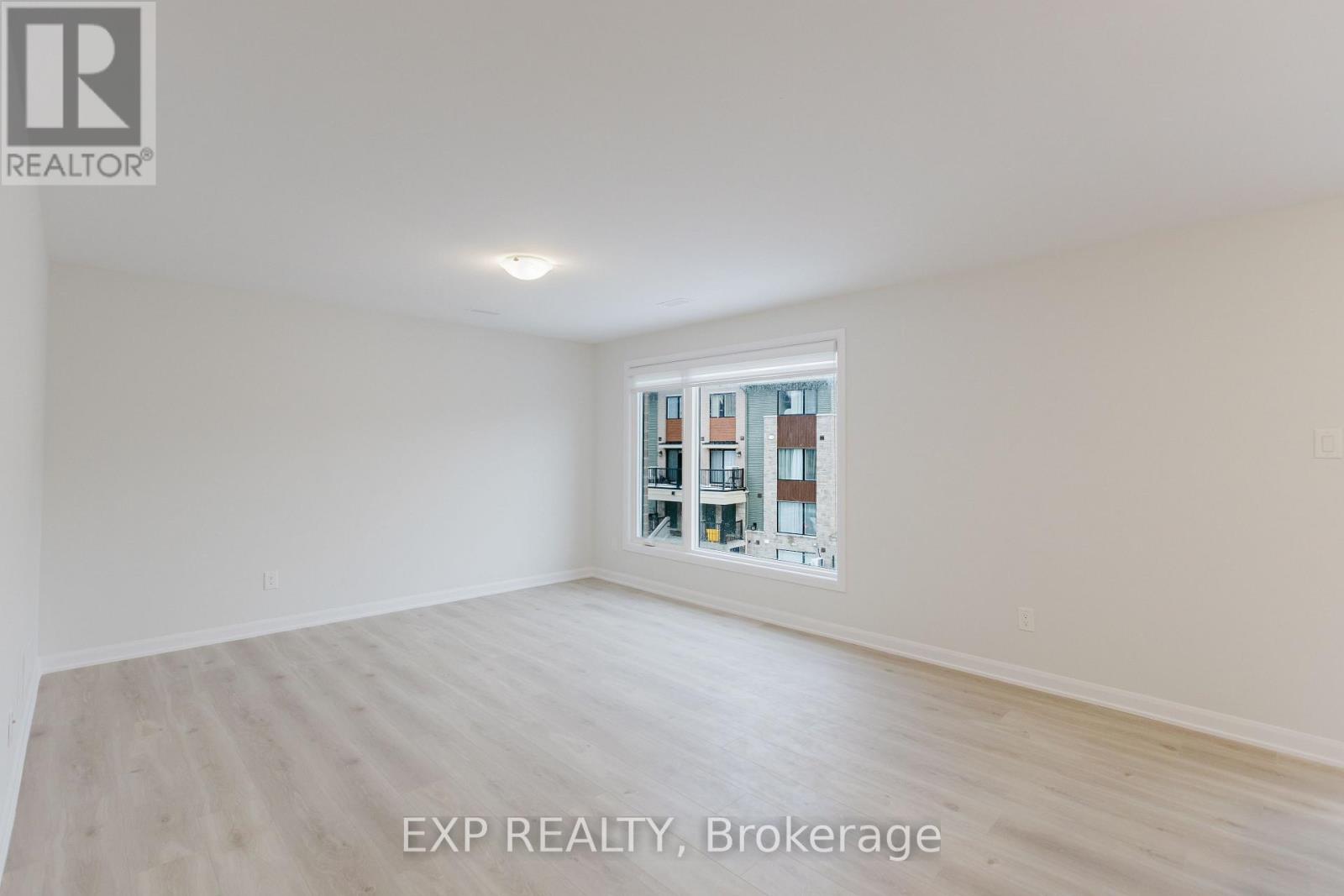 1245 Creekway Private, Ottawa, Ontario  K2T 0S8 - Photo 4 - X12684348