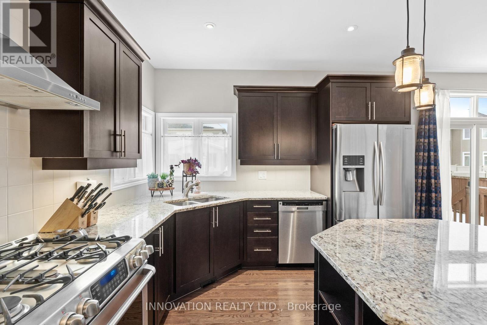 525 Grand Tully Way, Ottawa, Ontario  K1V 2M8 - Photo 12 - X12684350