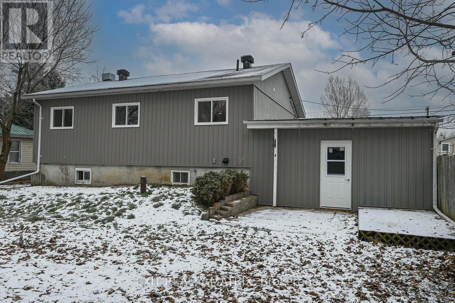 7510 Roger Stevens Drive, Montague, Ontario  K7A 4X9 - Photo 22 - X12603776