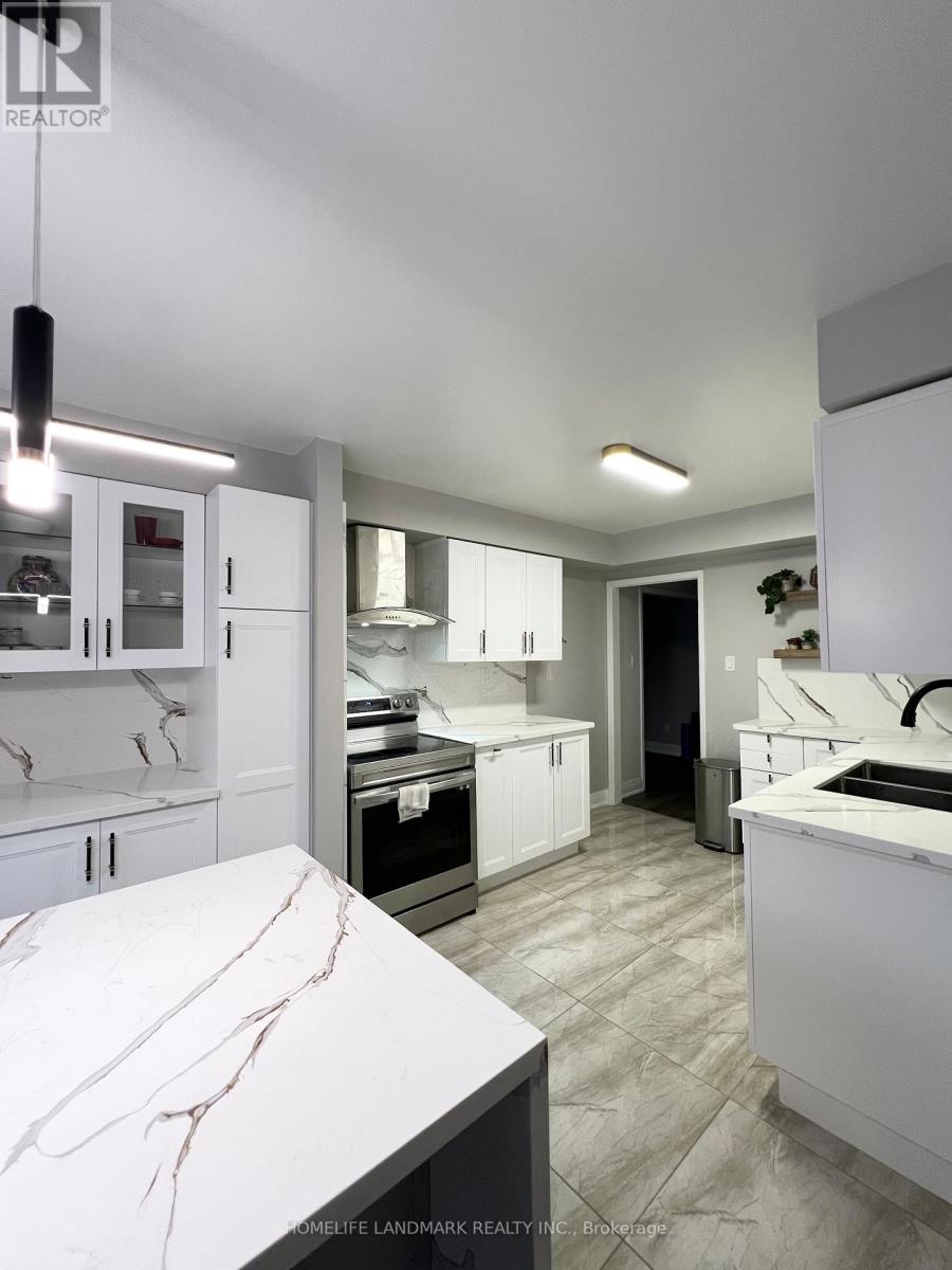 80 Lorna Rae Boulevard, Toronto, Ontario  M1V 3S6 - Photo 9 - E12684354