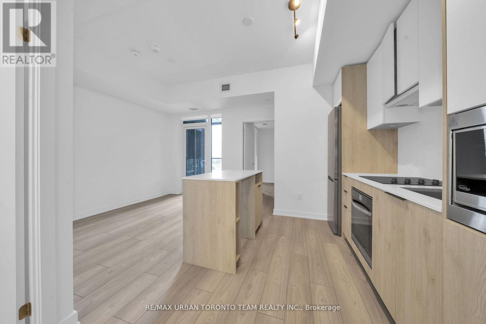 524 - 1007 The Queensway, Toronto, Ontario  M8Z 6C7 - Photo 6 - W12684344