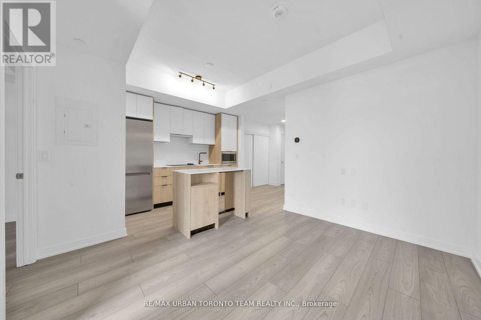 524 - 1007 The Queensway, Toronto, Ontario  M8Z 6C7 - Photo 7 - W12684344