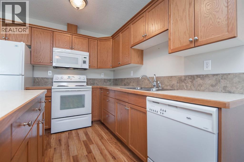 5, 4807 53 Avenue, Eckville, Alberta  T0M 0X0 - Photo 7 - A2271781