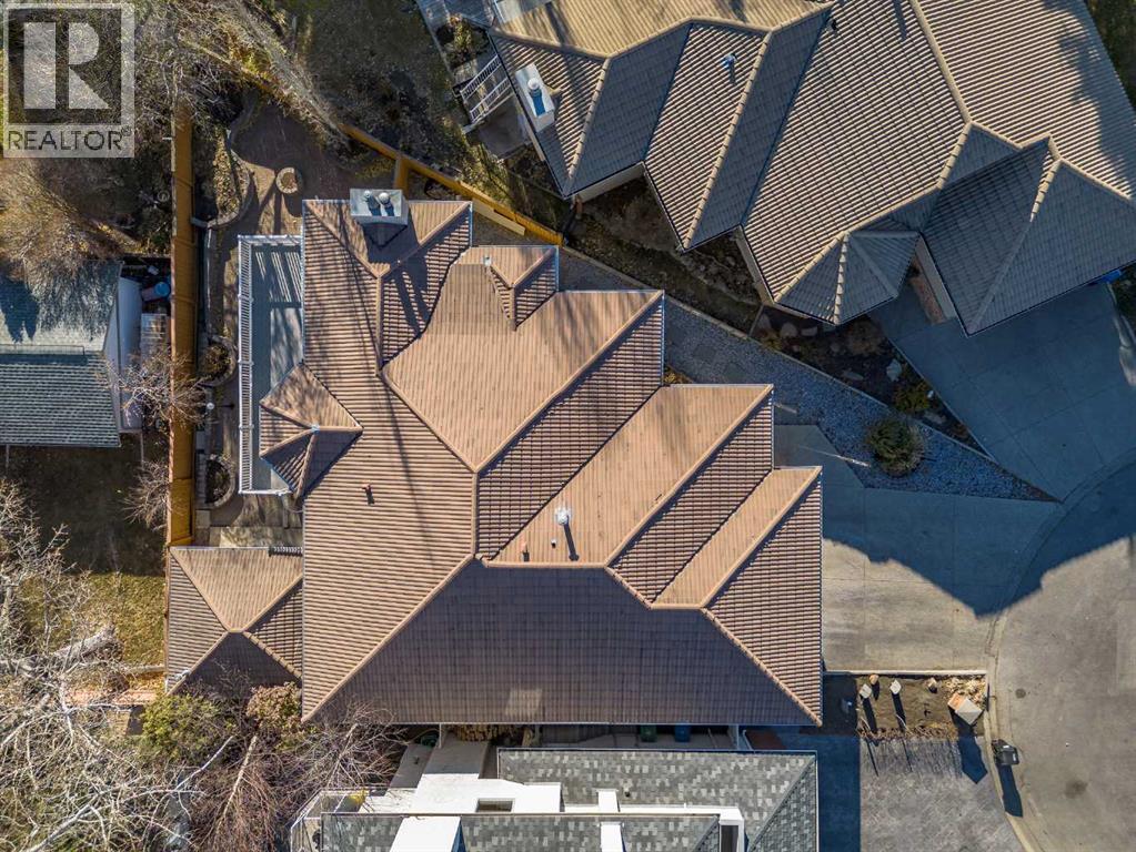 127 Canterbury Court Sw, Calgary, Alberta  T2W 6C1 - Photo 49 - A2269104