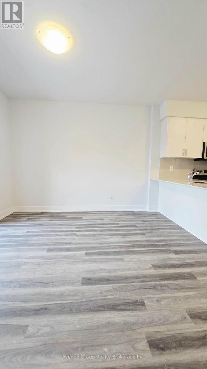 105 - 1100 Lackner Place, Kitchener, Ontario  N2A 0M1 - Photo 10 - X12684342