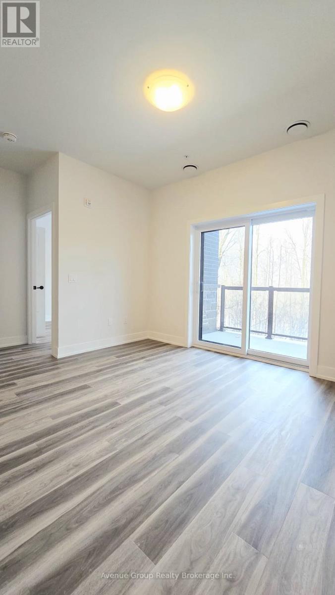 105 - 1100 Lackner Place, Kitchener, Ontario  N2A 0M1 - Photo 12 - X12684342