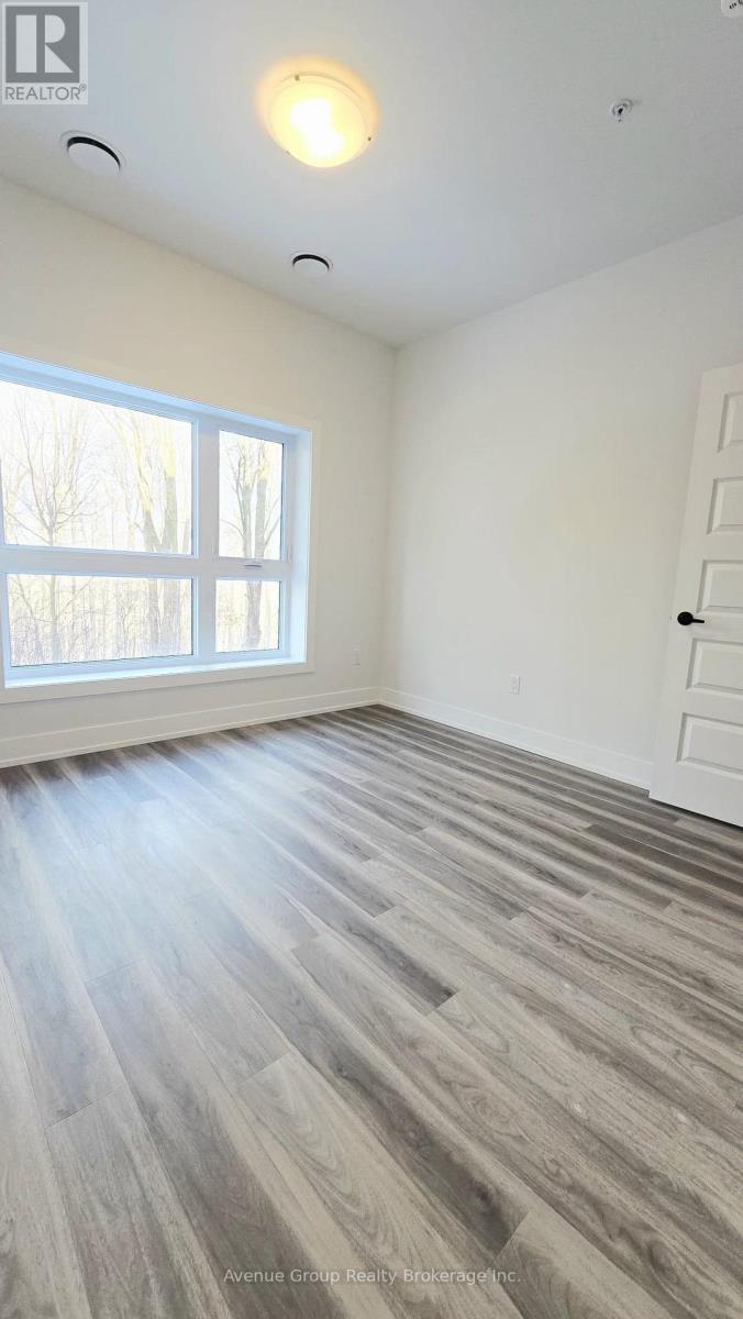 105 - 1100 Lackner Place, Kitchener, Ontario  N2A 0M1 - Photo 16 - X12684342