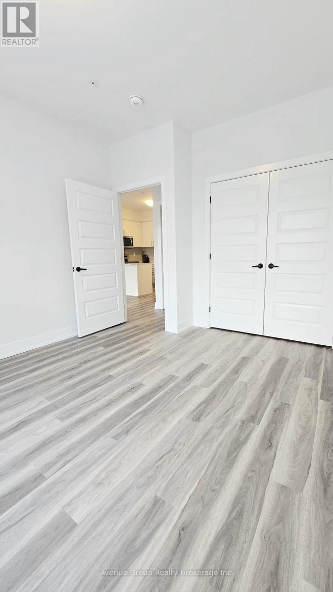 105 - 1100 Lackner Place, Kitchener, Ontario  N2A 0M1 - Photo 18 - X12684342