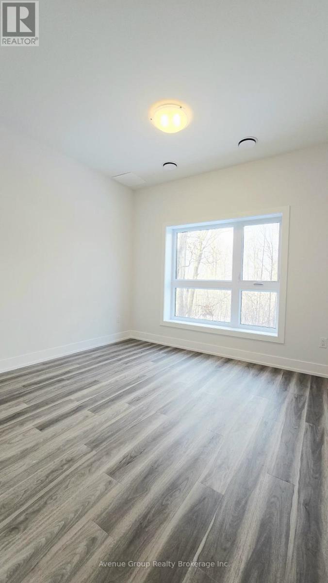 105 - 1100 Lackner Place, Kitchener, Ontario  N2A 0M1 - Photo 19 - X12684342