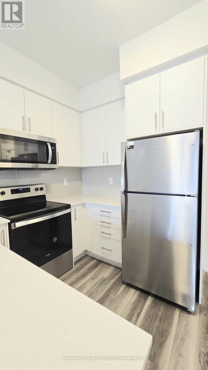 105 - 1100 Lackner Place, Kitchener, Ontario  N2A 0M1 - Photo 3 - X12684342