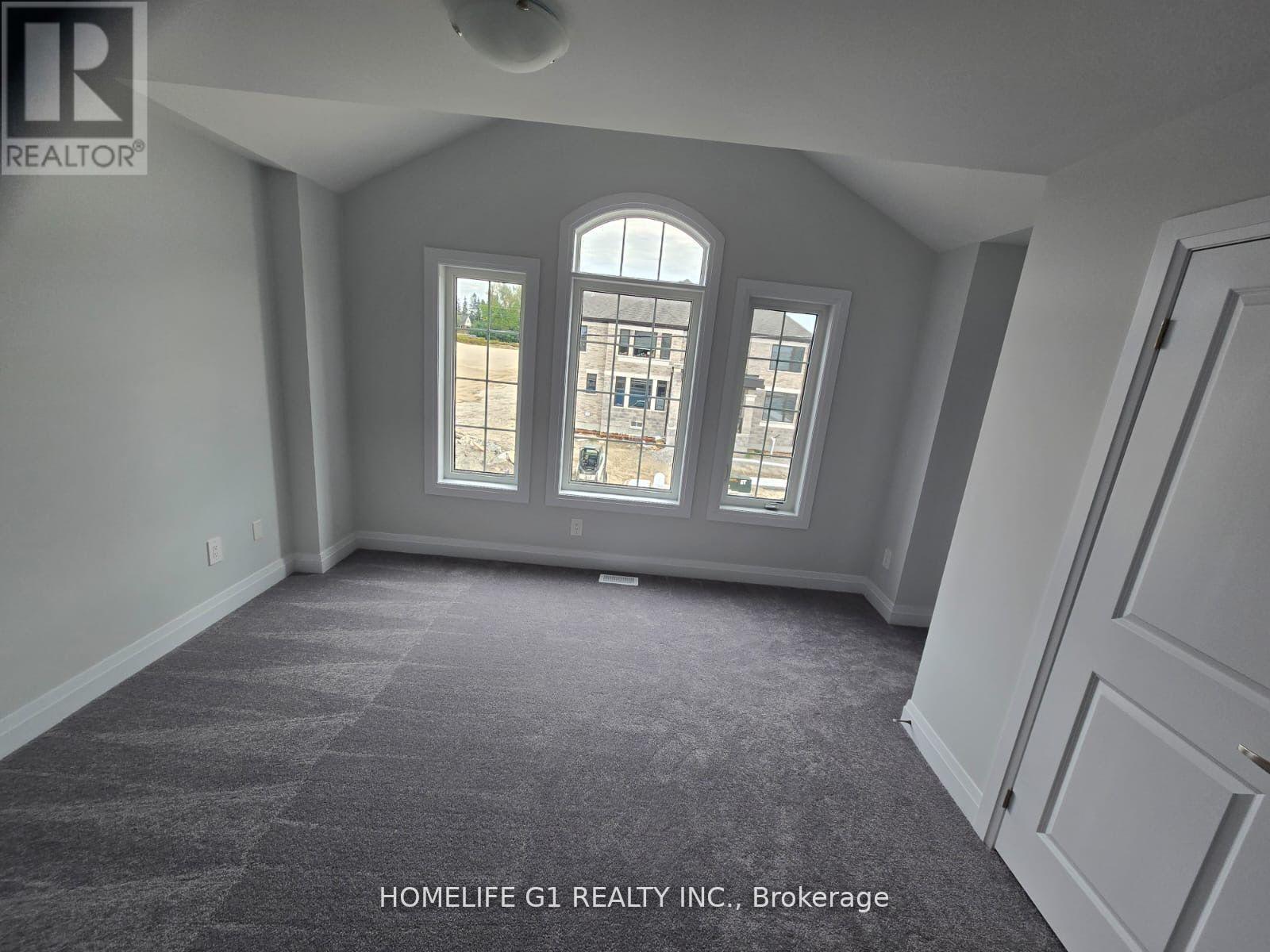 165 St Joseph Drive, Kawartha Lakes, Ontario  K9V 0R8 - Photo 11 - X12684346