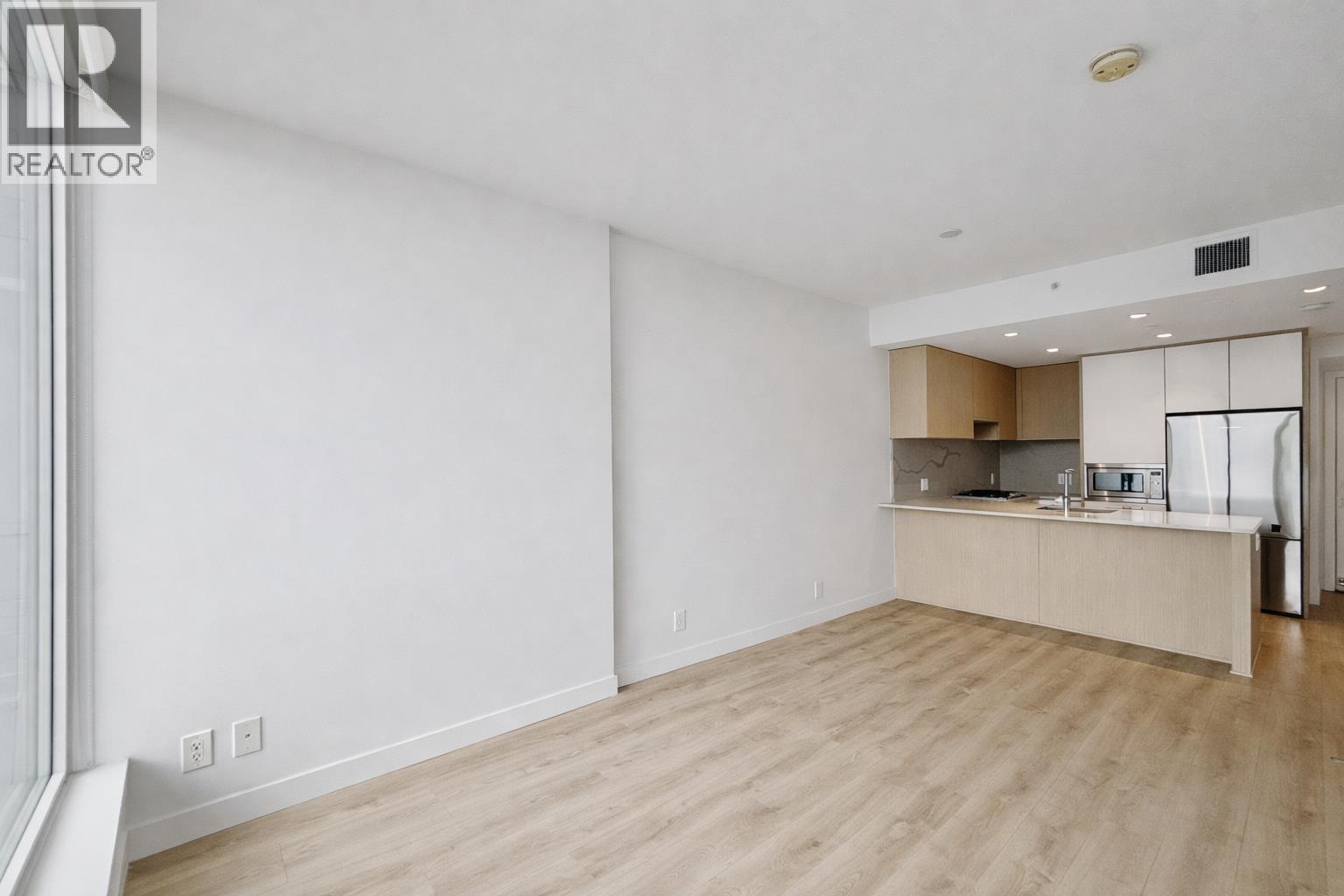 2605 567 Clarke Road, Coquitlam, British Columbia  V3J 0K7 - Photo 6 - R3077471