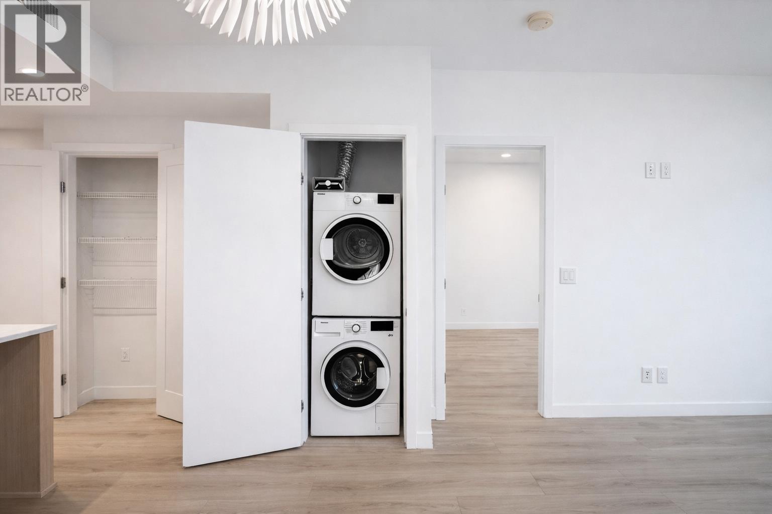 2605 567 Clarke Road, Coquitlam, British Columbia  V3J 0K7 - Photo 16 - R3077471