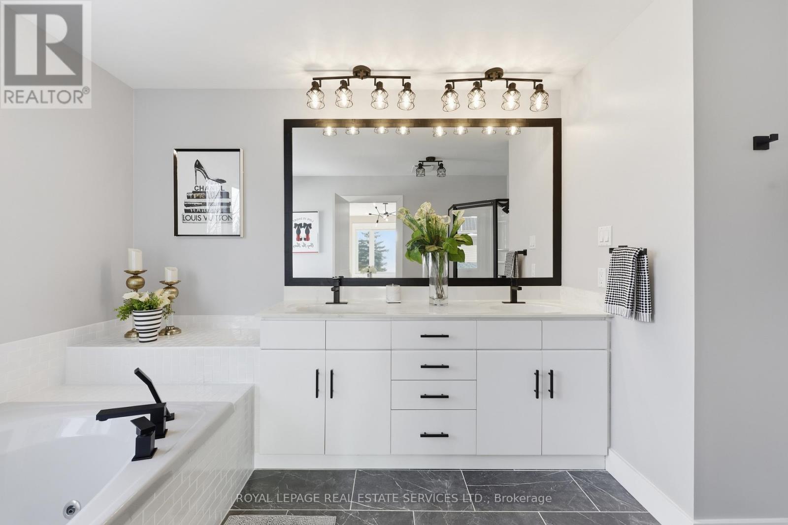 239 Rolling Acres Court, Kitchener, Ontario  N2A 3W5 - Photo 27 - X12681394