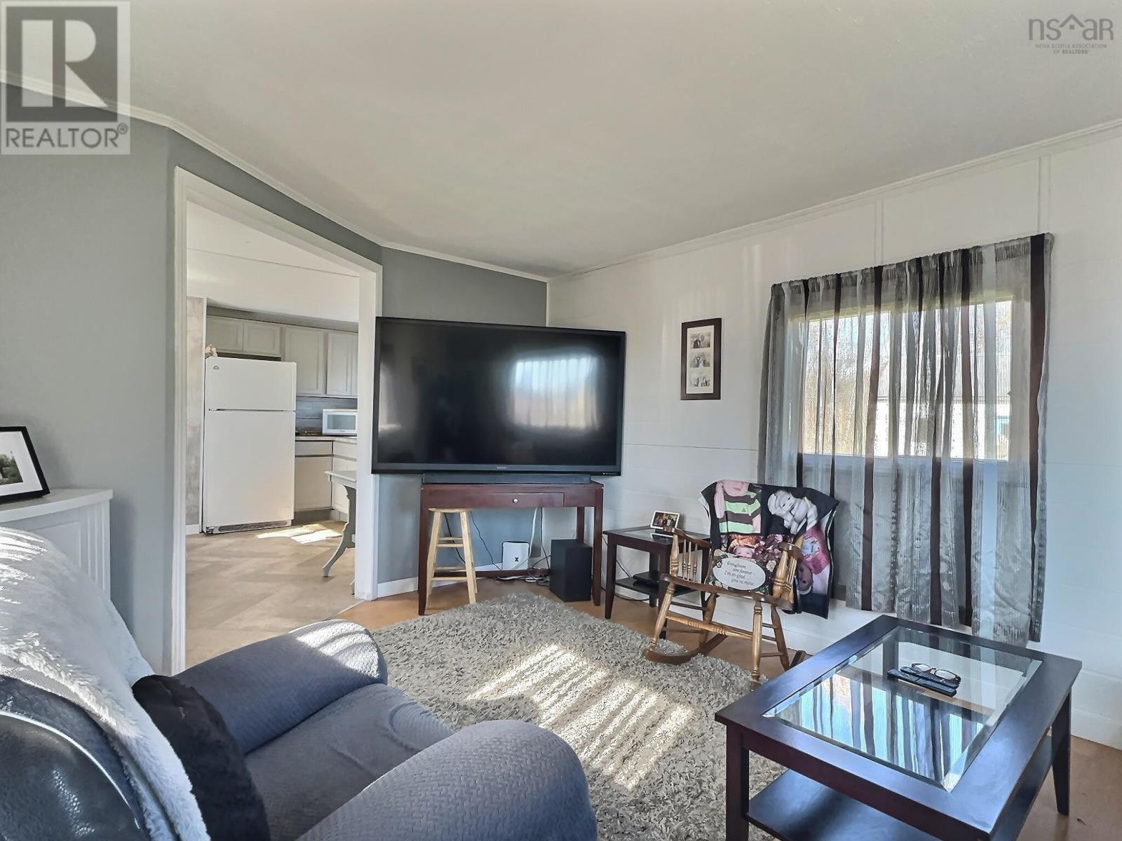 7067 Highway 2, Portapique, Nova Scotia  B0M 1B0 - Photo 3 - 202526619