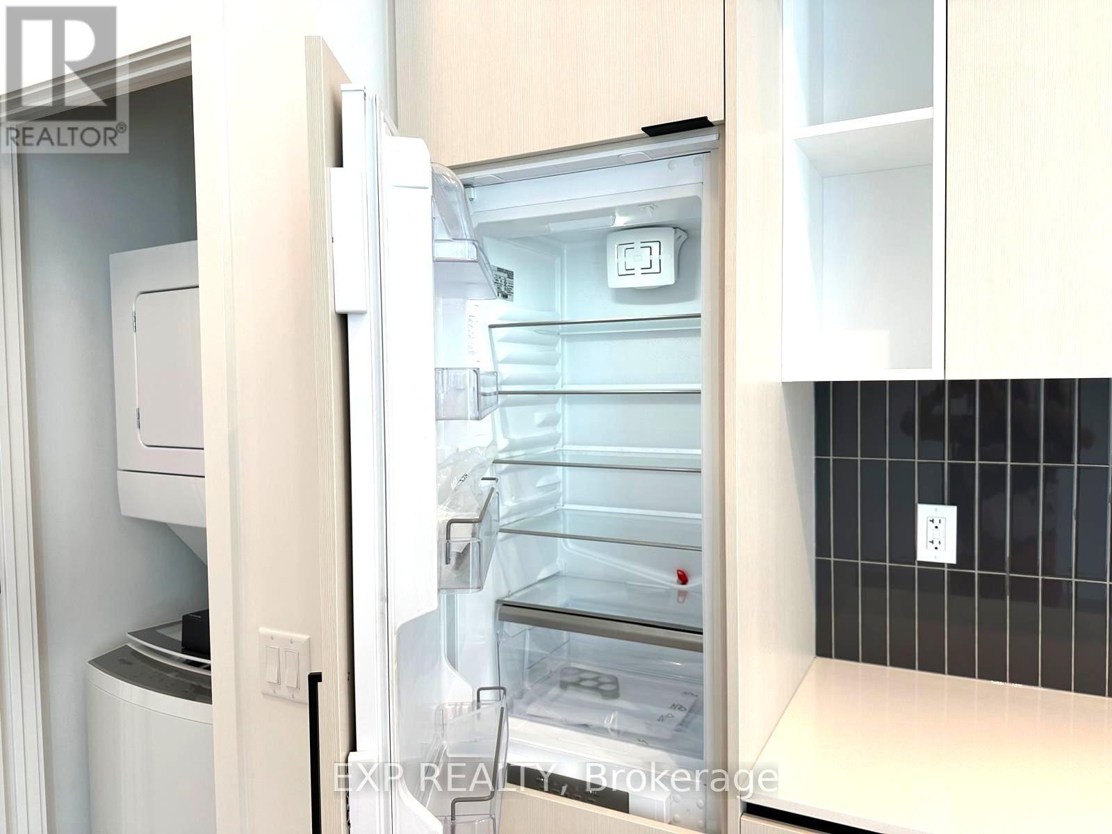 10 Graphophone Grove, Toronto, Ontario  M6H 0E5 - Photo 18 - W12684386