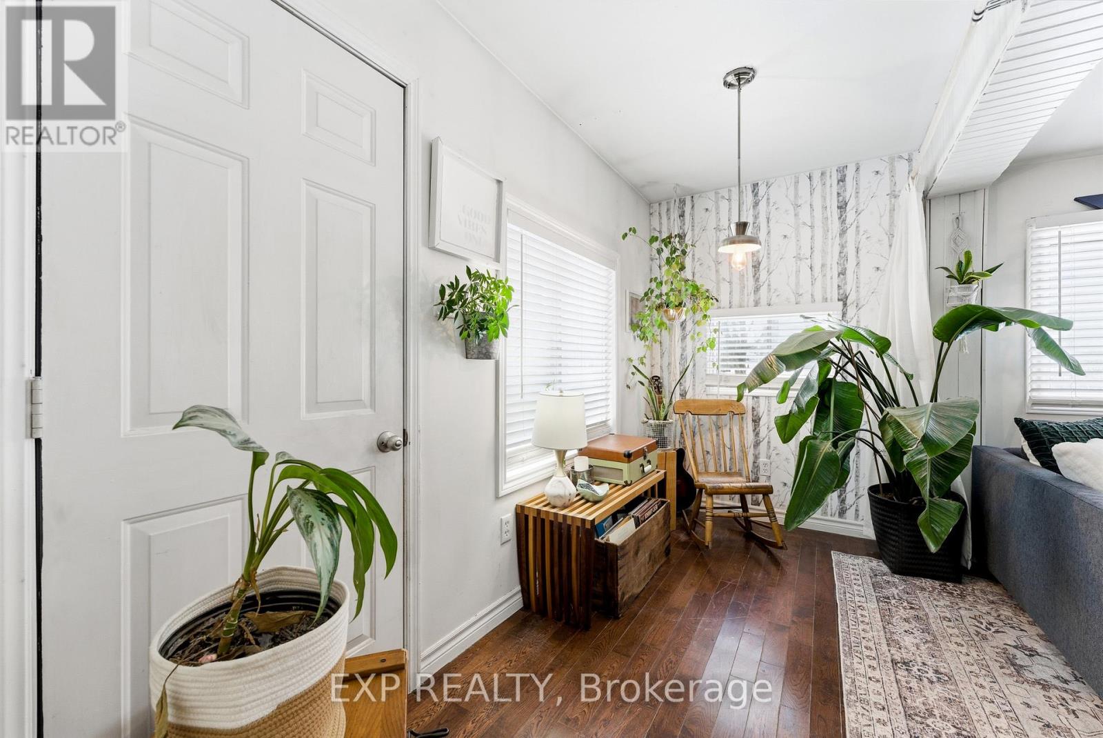 41 Lake Street, Prince Edward County, Ontario  K0K 2T0 - Photo 18 - X12684368