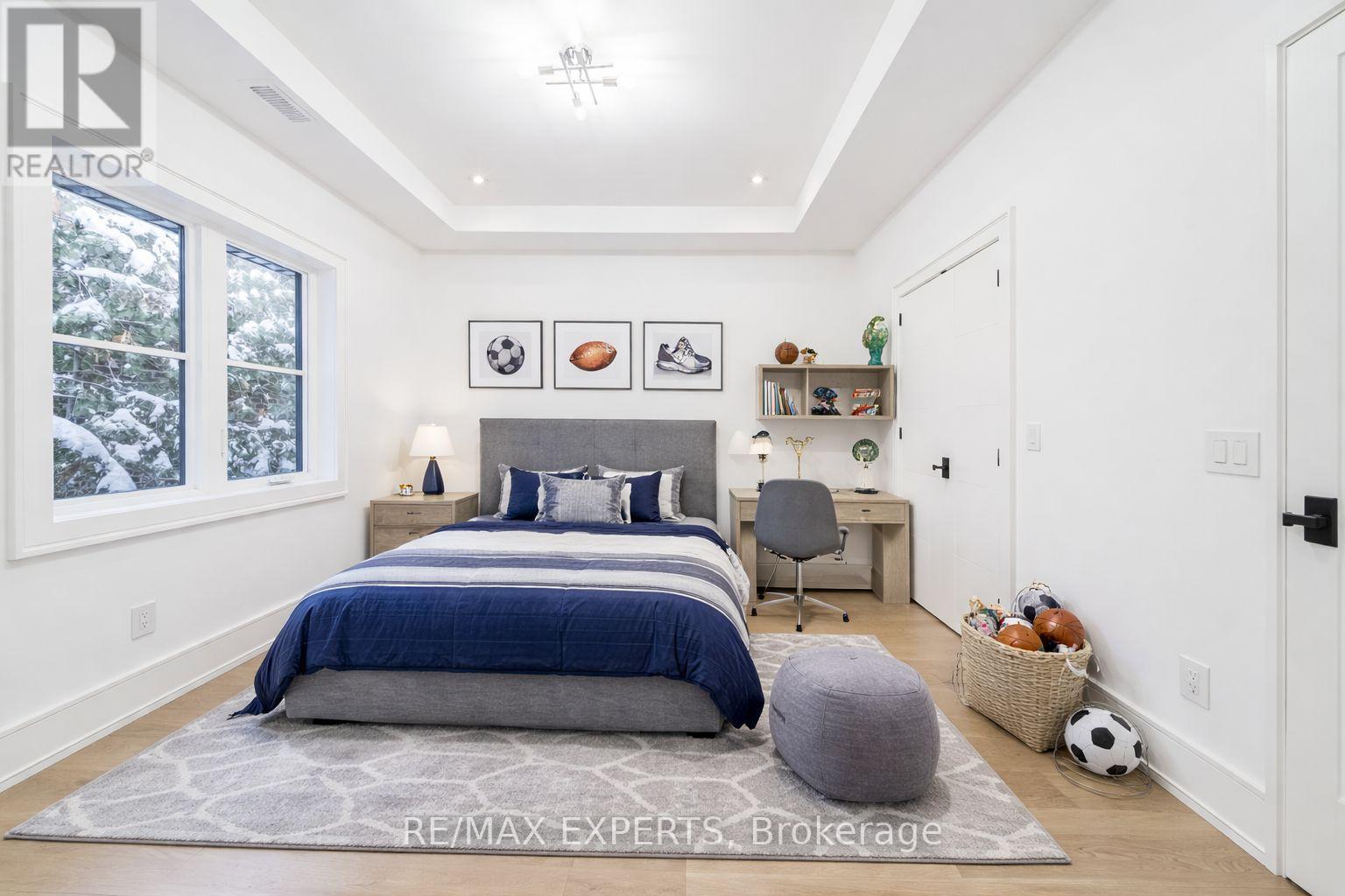 278 Mineola Road E, Mississauga, Ontario  L5G 2G3 - Photo 26 - W12549182