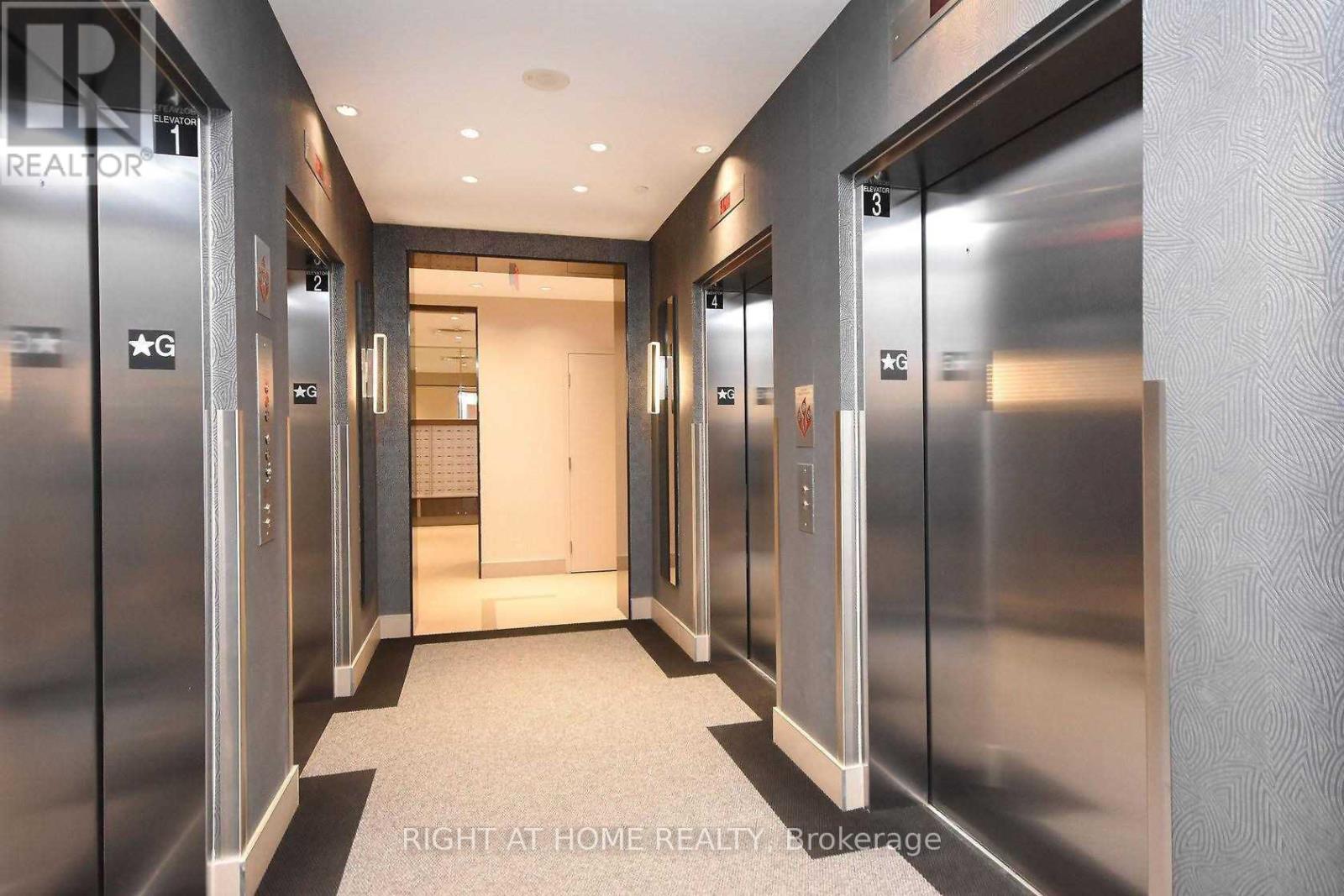 909 - 3975 Grand Park Drive, Mississauga, Ontario L5B 0K4 - Photo 4 - W12684360