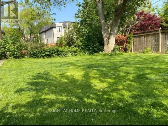 Lower - 133 Meadowvale Drive, Toronto, Ontario  M8Z 3K2 - Photo 10 - W12684374