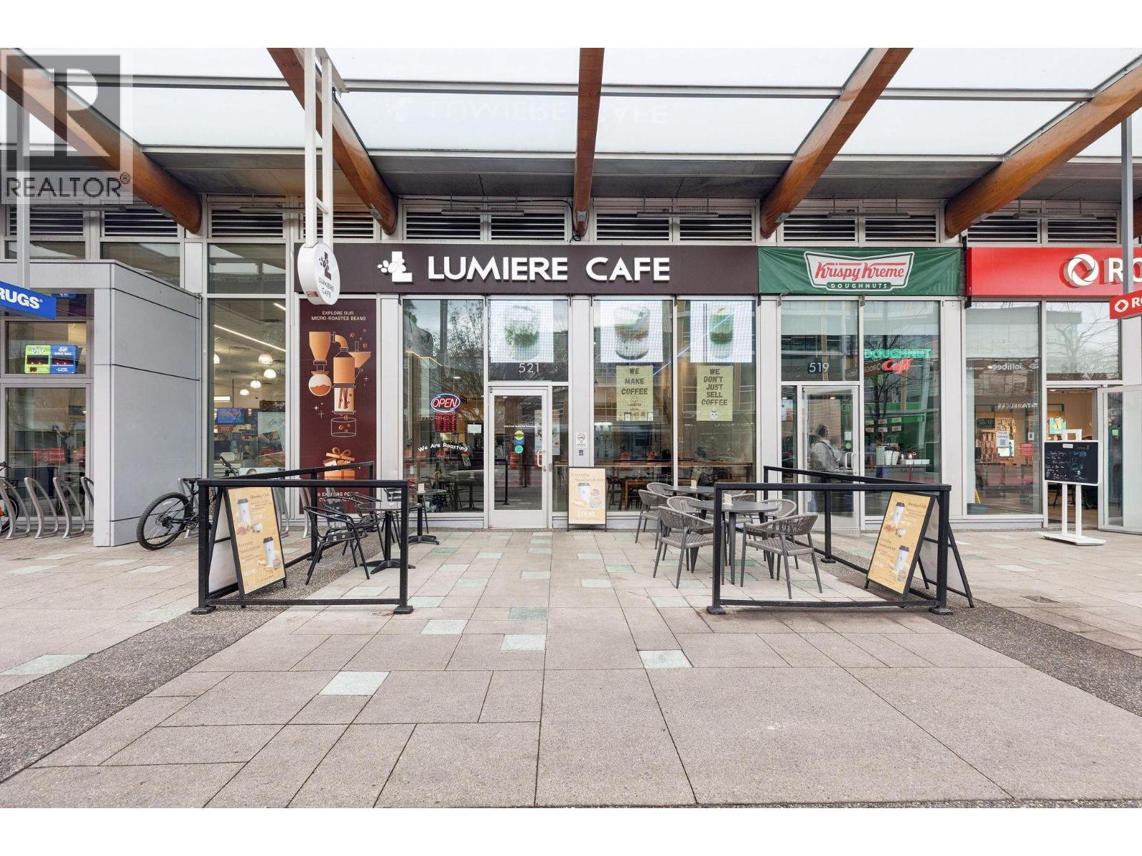 521 W BROADWAY, Vancouver, British Columbia