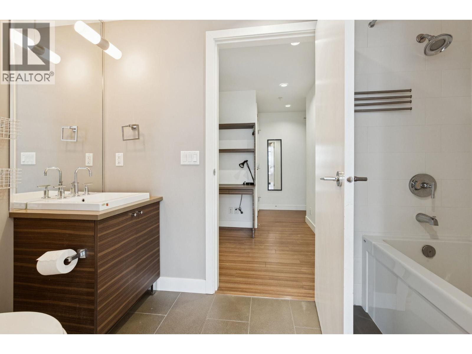 305 9150 University High Street, Burnaby, British Columbia  V5A 0C5 - Photo 12 - R3076481