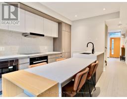 6 - 33 DUNDONALD STREET, Toronto, Ontario