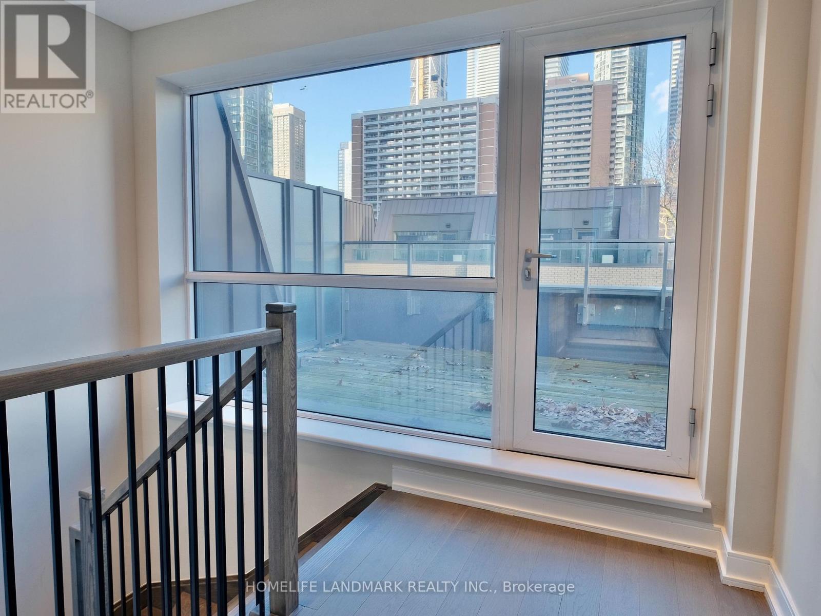 6 - 33 Dundonald Street, Toronto, Ontario  M4Y 1K3 - Photo 15 - C12684382