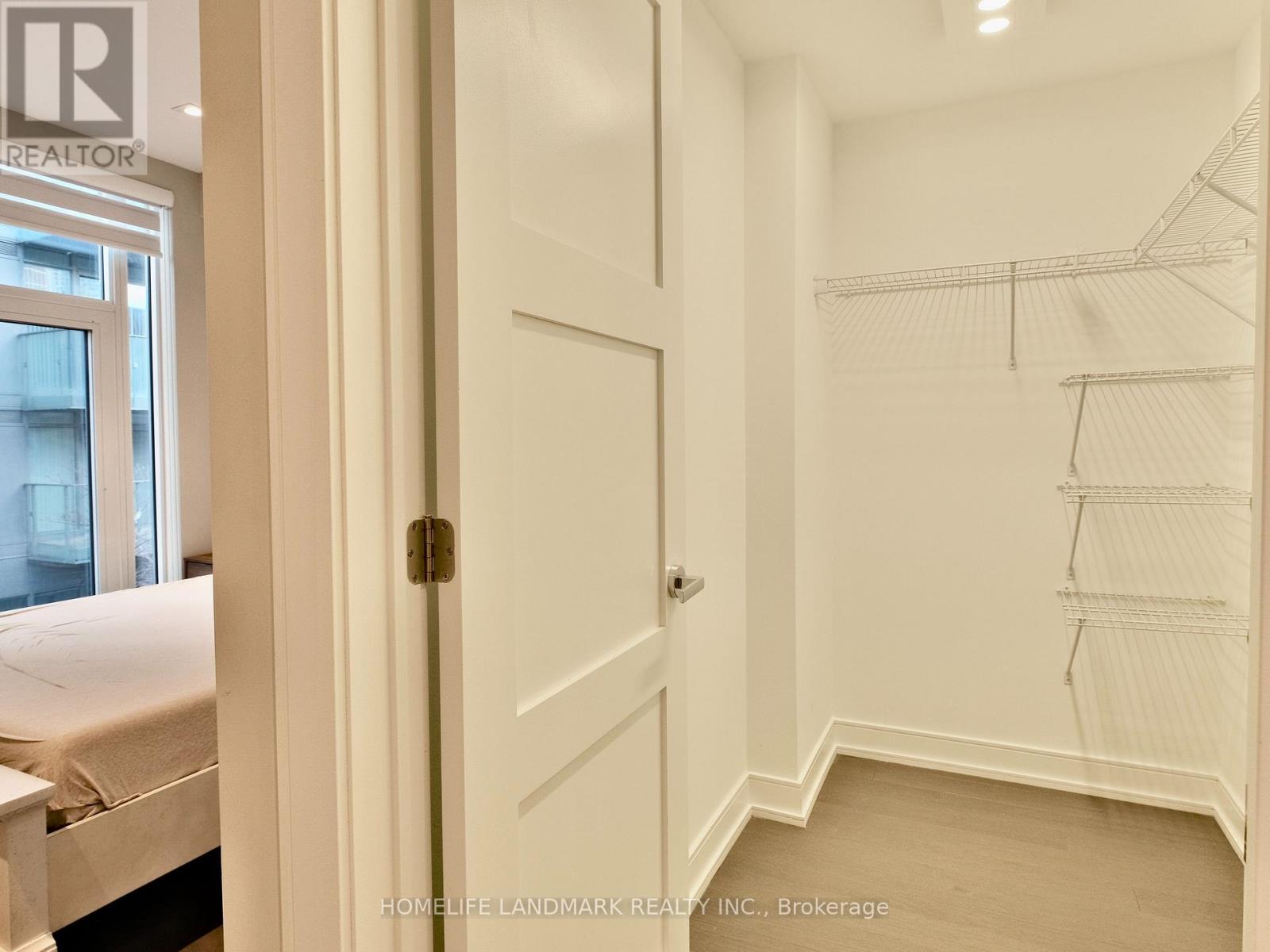 6 - 33 Dundonald Street, Toronto, Ontario  M4Y 1K3 - Photo 10 - C12684382