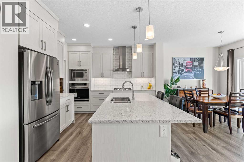 492 Chinook Gate Square Sw, Airdrie, Alberta  T4B 4W1 - Photo 9 - A2272245