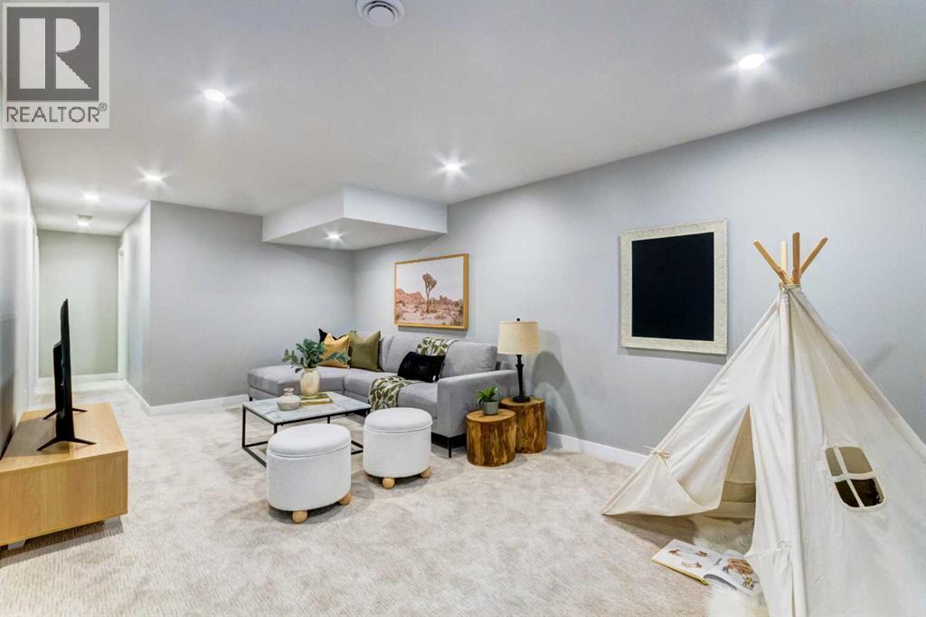 1724 Valleyview Road Ne, Calgary, Alberta  T2E 6E9 - Photo 18 - A2274414