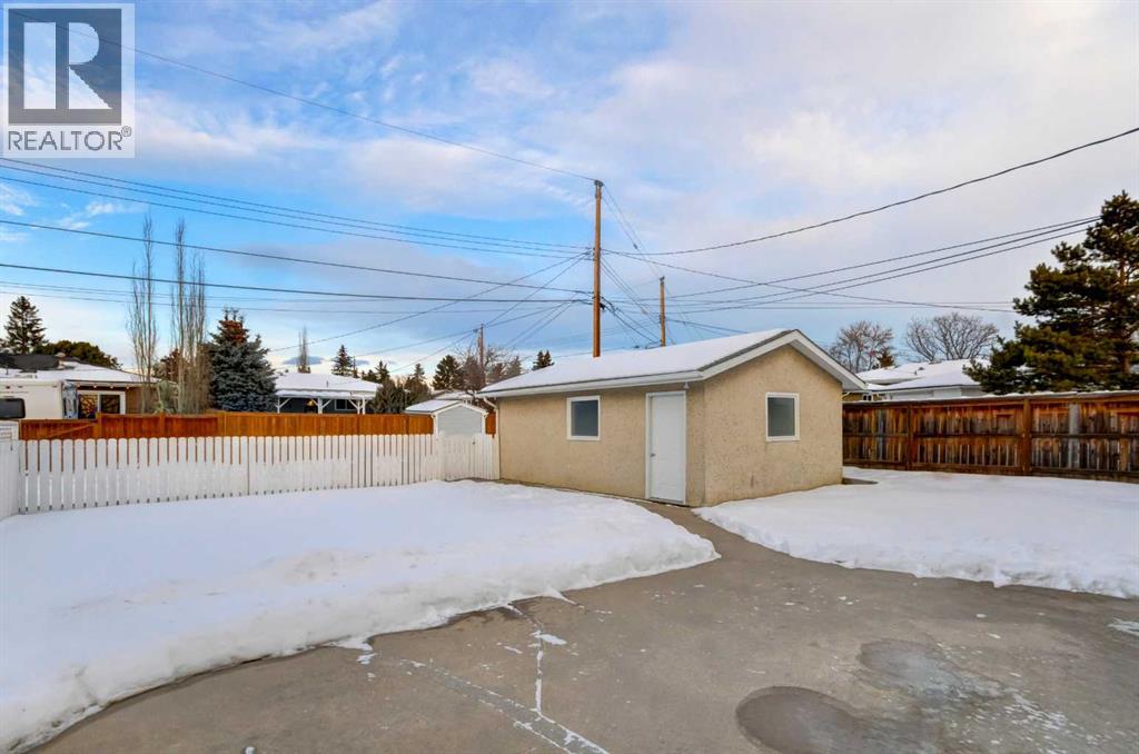 1724 Valleyview Road Ne, Calgary, Alberta  T2E 6E9 - Photo 25 - A2274414