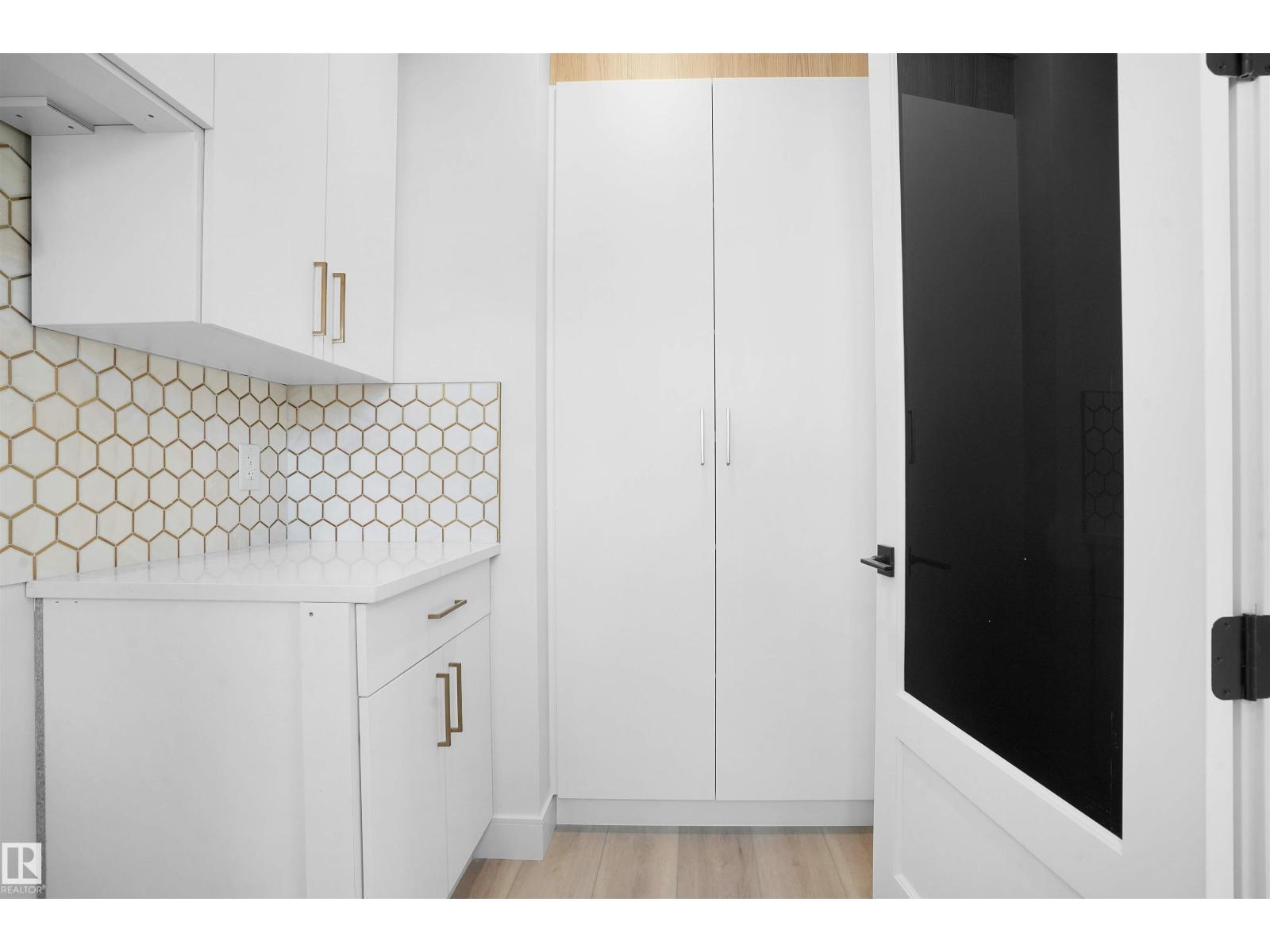 22139 81 Av Nw, Edmonton, Alberta  T5T 7R6 - Photo 35 - E4469692