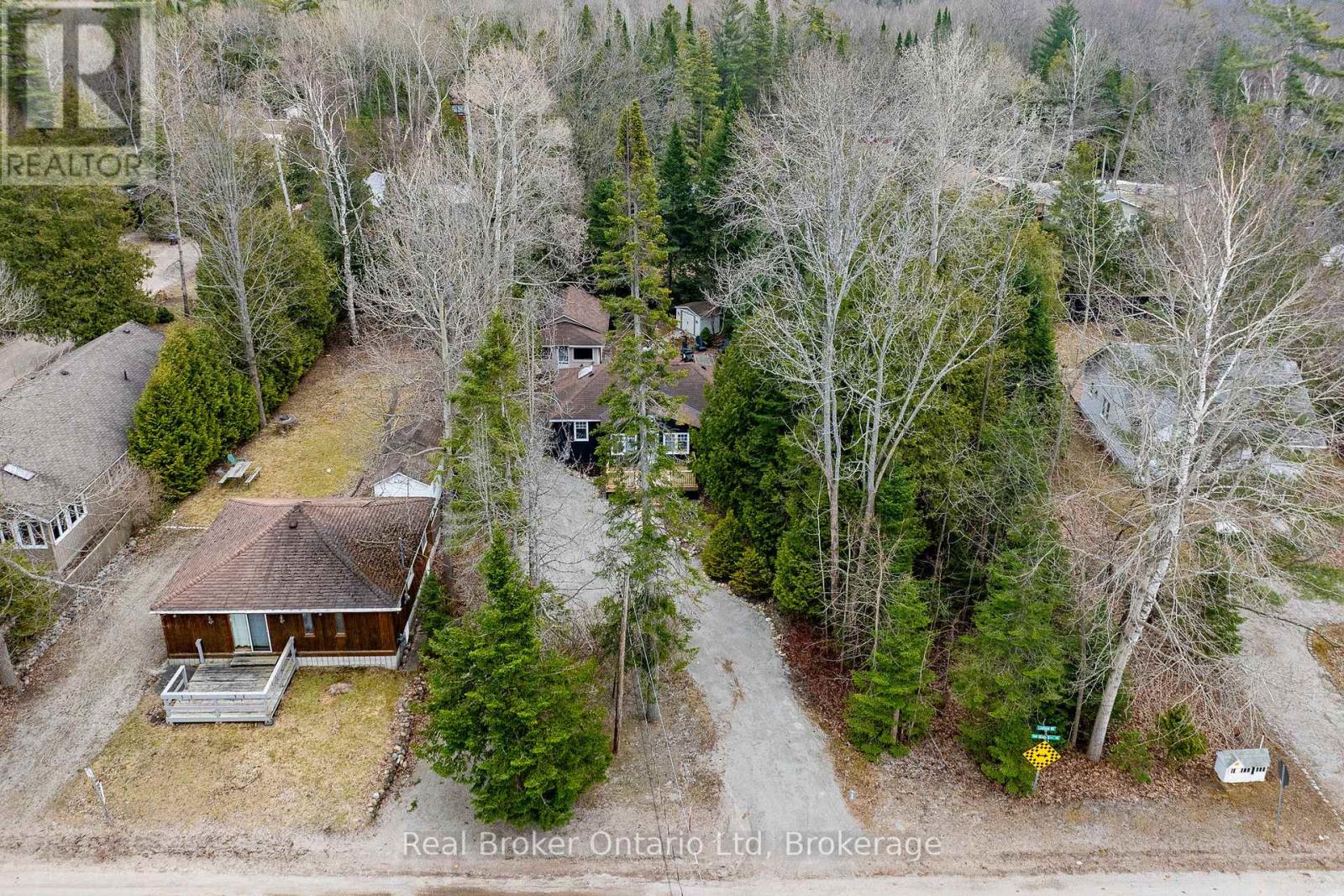 1071 LAWSON ROAD, Tiny, Ontario