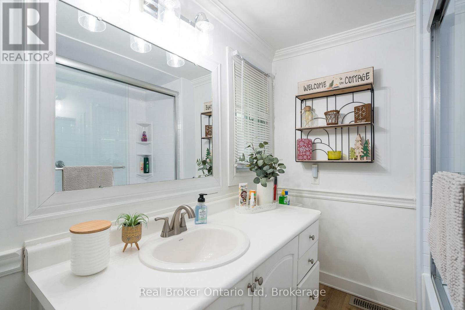 1071 Lawson Road, Tiny, Ontario  L0L 1P0 - Photo 16 - S12684408