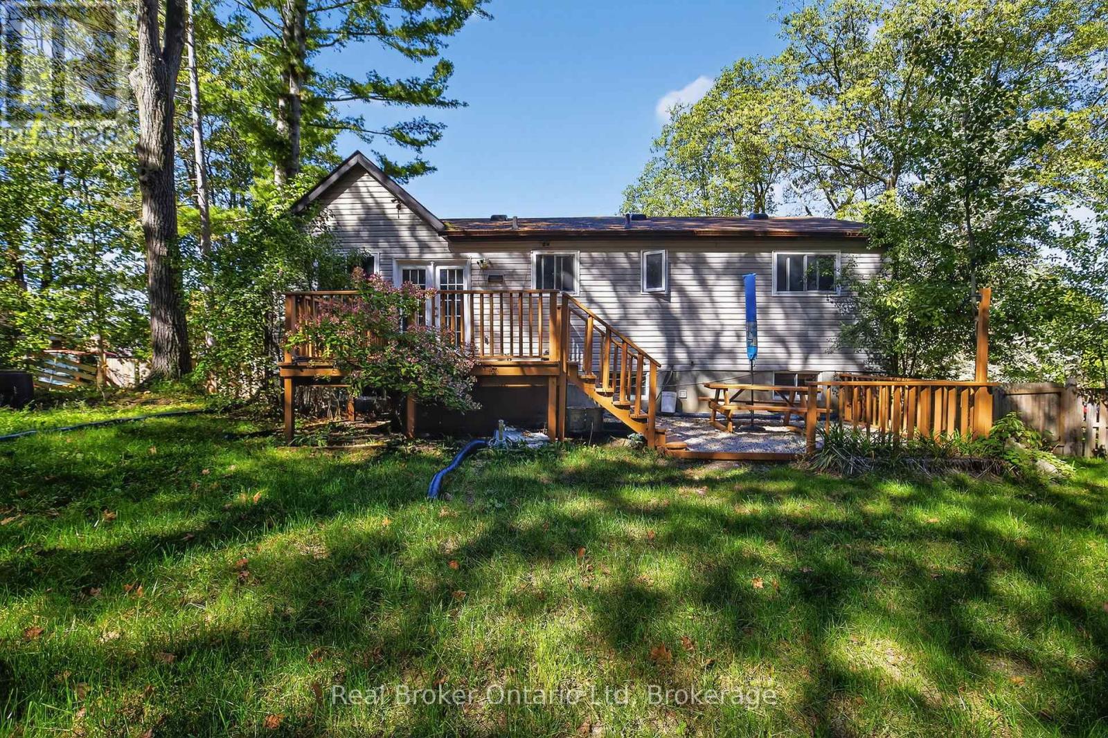 203 Knox Road W, Wasaga Beach, Ontario  L9Z 2A7 - Photo 17 - S12684410