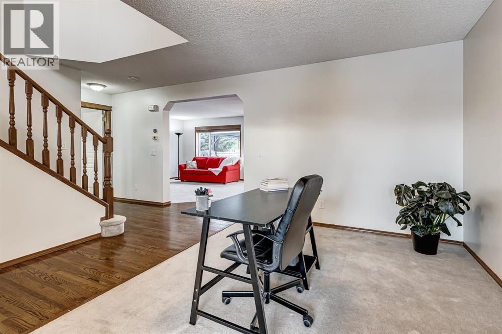 149 Coventry Court Ne, Calgary, Alberta  T3K 5E9 - Photo 15 - A2275096