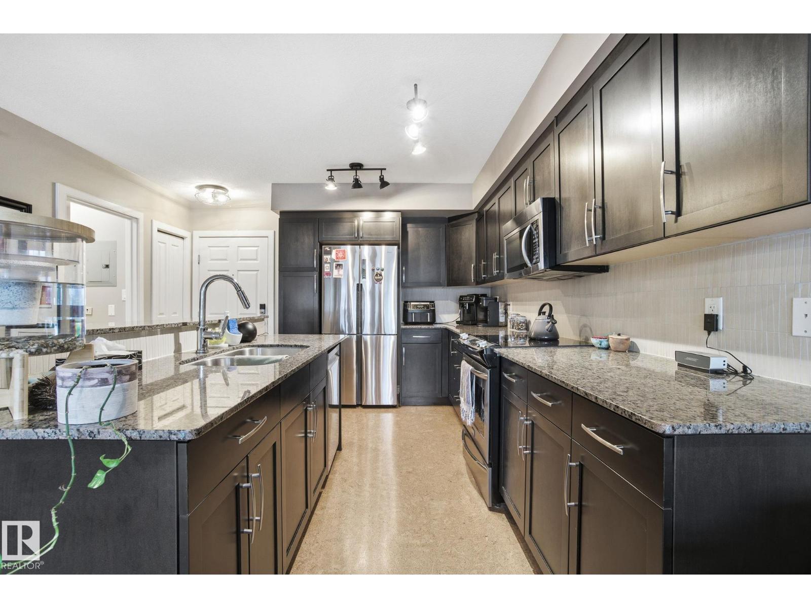 #301 9603 98 Av Nw, Edmonton, Alberta T6C 2E2 - Photo 10 - E4469693