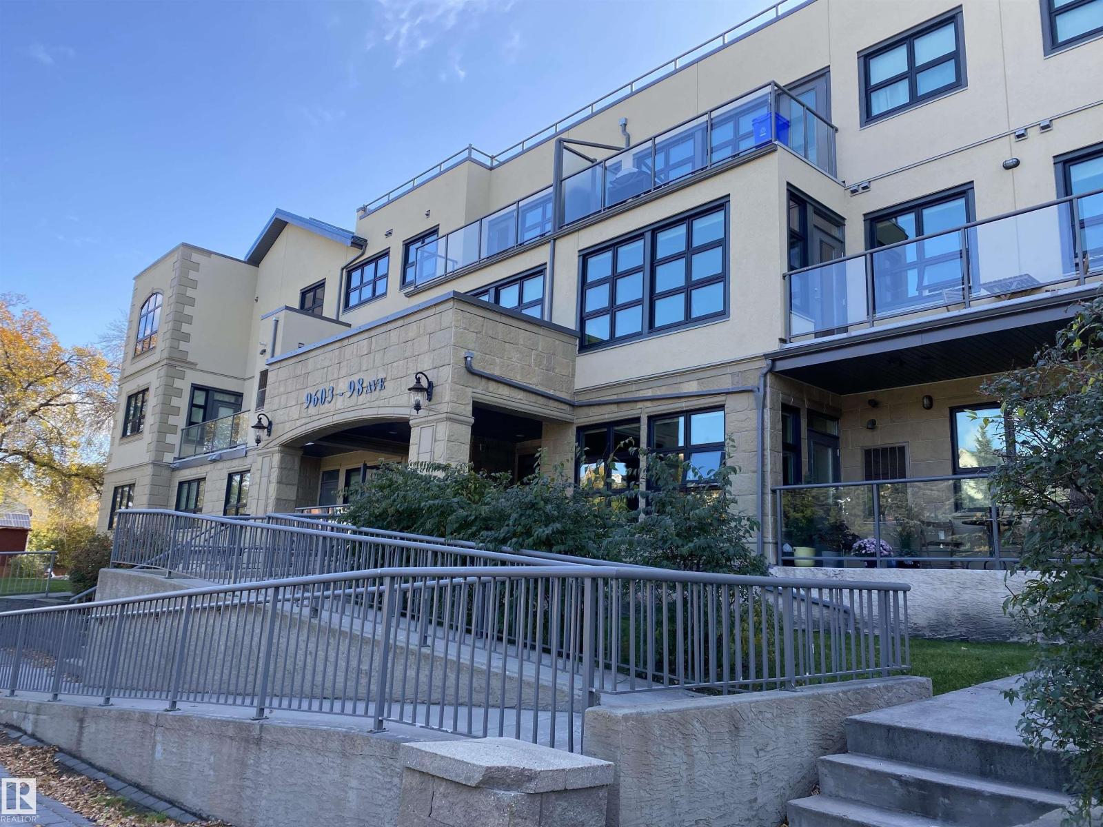 #301 9603 98 Av Nw, Edmonton, Alberta T6C 2E2 - Photo 2 - E4469693