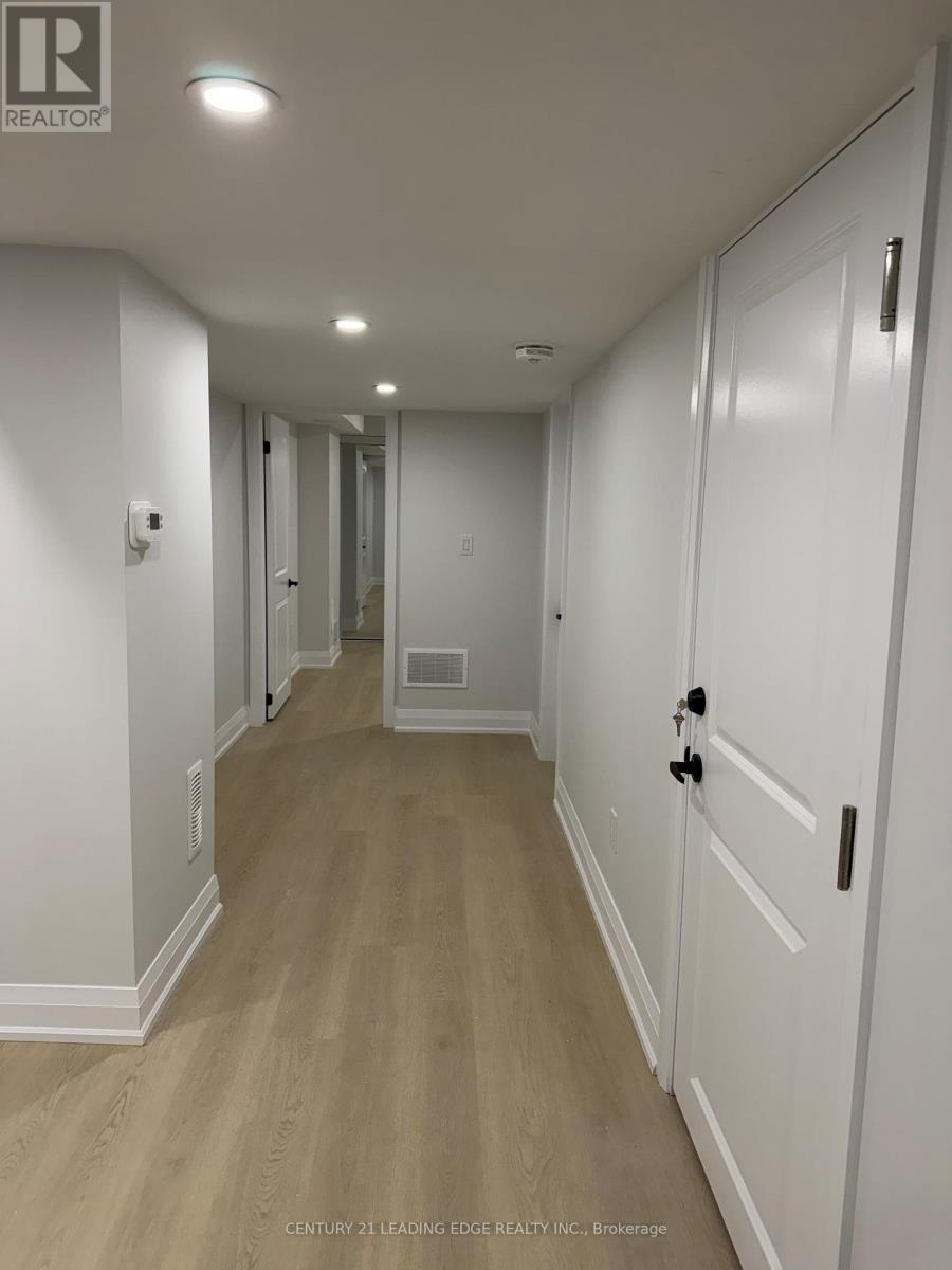 1 Toulouse Street, Whitby, Ontario  L1P 0J2 - Photo 14 - E12684400