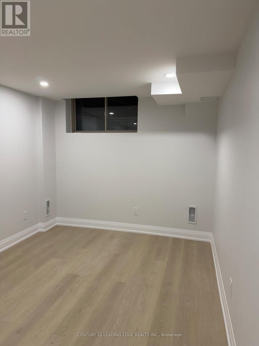 1 Toulouse Street, Whitby, Ontario  L1P 0J2 - Photo 19 - E12684400