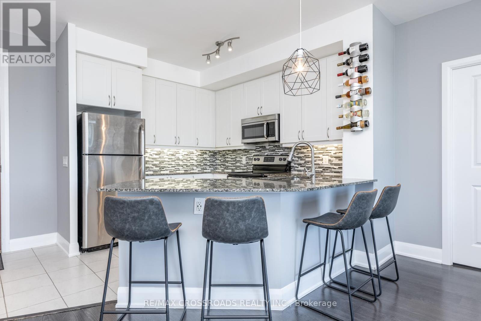 610 - 4700 Highway 7 Rd, Vaughan, Ontario  L4L 0B3 - Photo 20 - N12684404