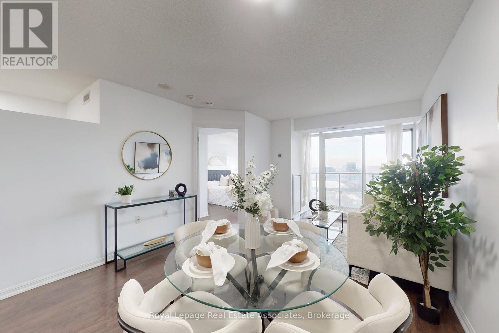 2113 - 125 Western Battery Road, Toronto, Ontario  M6K 3R8 - Photo 13 - C12684228