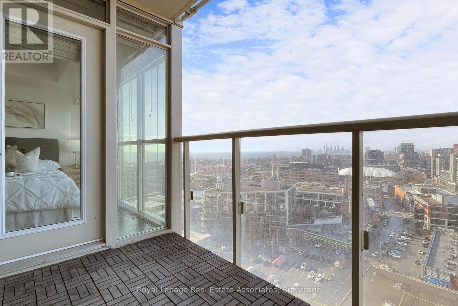 2113 - 125 Western Battery Road, Toronto, Ontario  M6K 3R8 - Photo 35 - C12684228