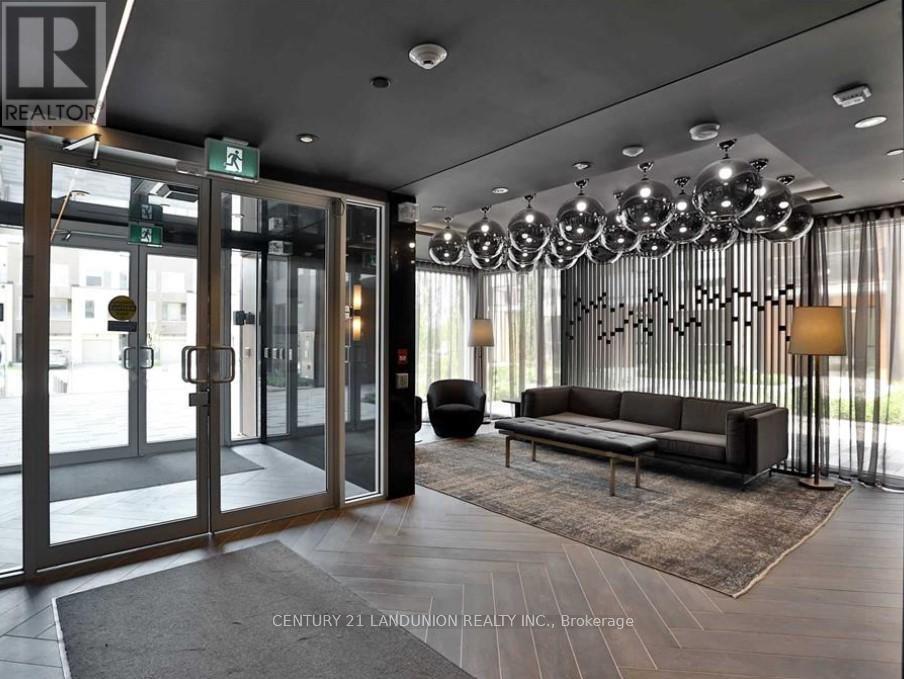 115 - 210 Sabina Drive, Oakville, Ontario  L6H 0W6 - Photo 3 - W12684402