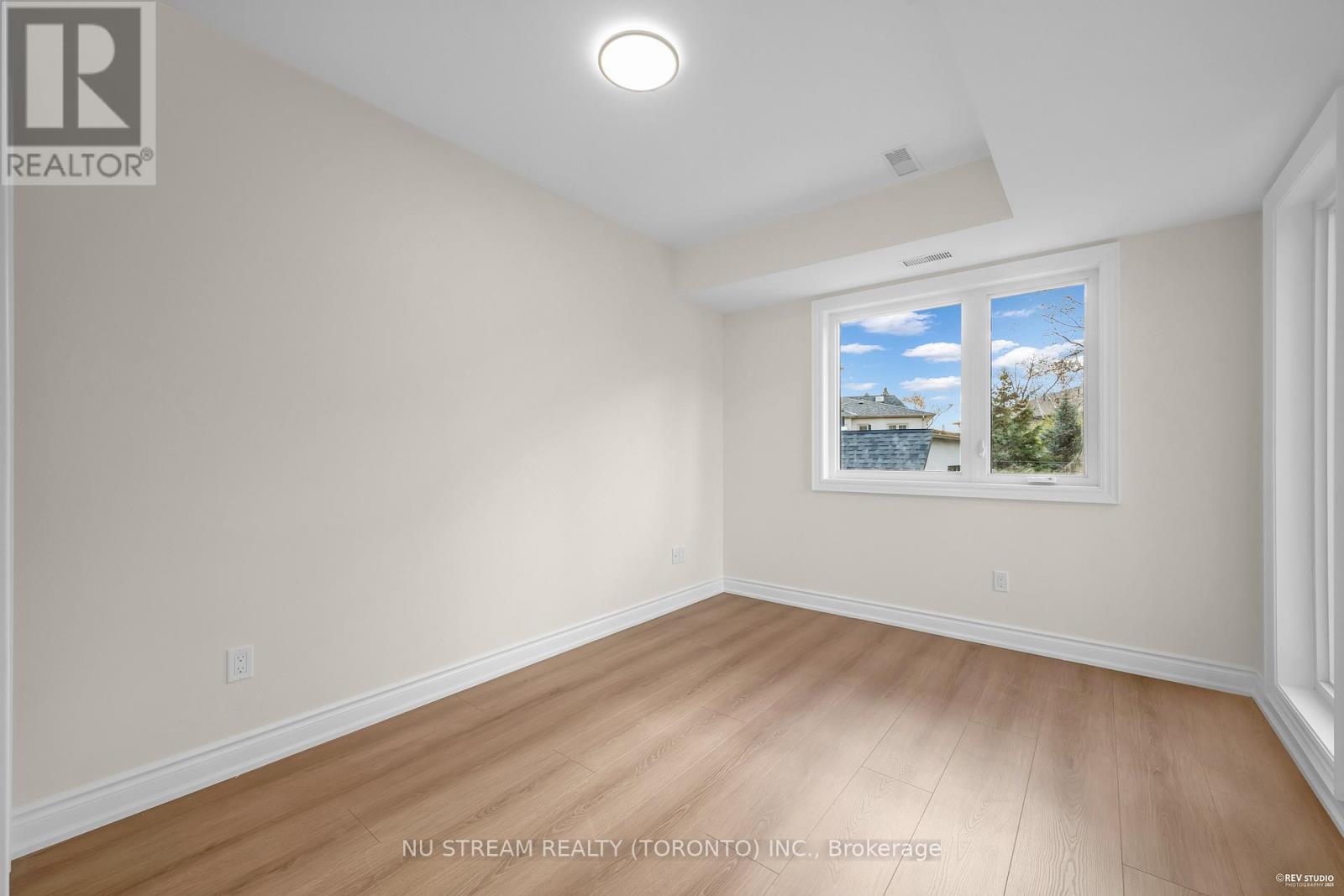 Unit#2 - 25 Devondale Avenue, Toronto, Ontario  M2R 2C9 - Photo 9 - C12684426